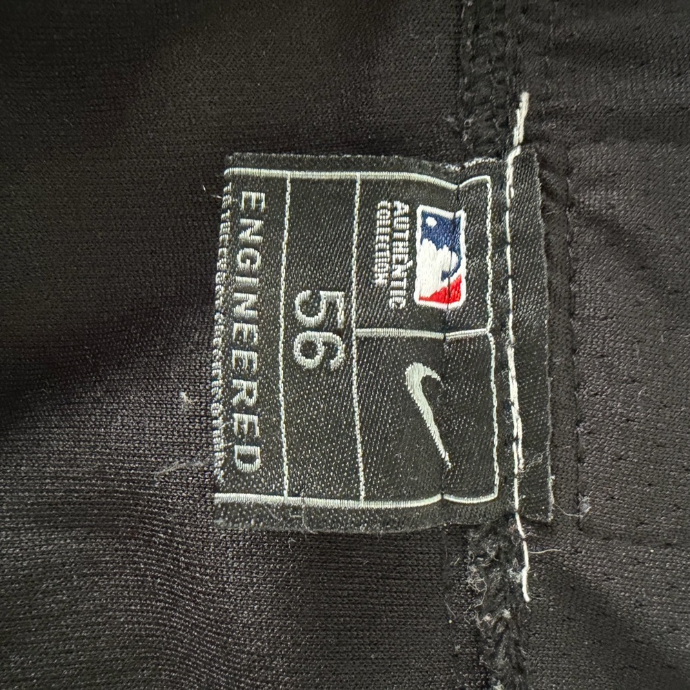 Nike Black and Gold Astros Jersey - Picture 5 of 6